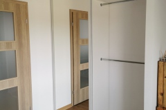 zabudowa szafy lustro